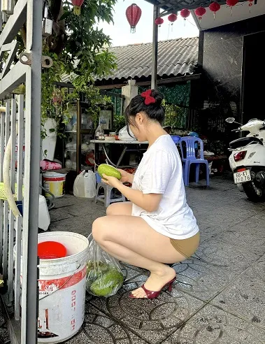 Nữ tài xế giao hàng (Full)